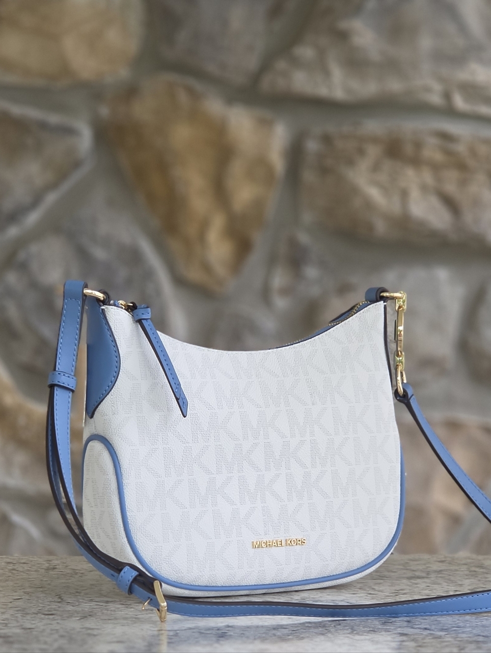 Michael Kors Kelsey Logo Small Crossbody